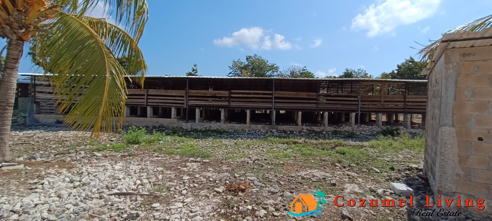 Ranch Land Cozumel Living